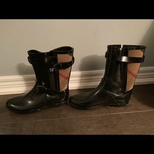 Burberry Rainboots